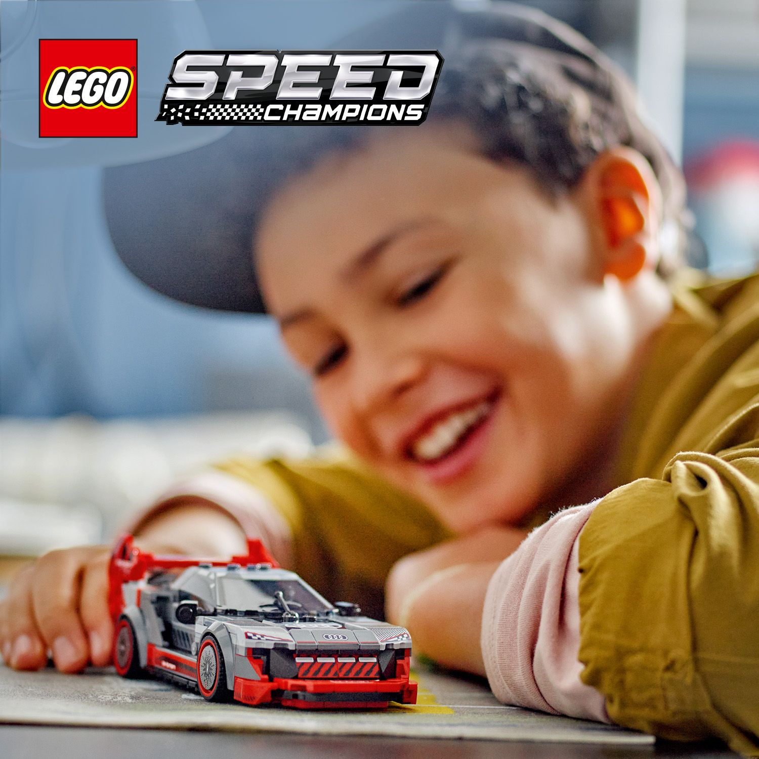 Postavte si model Audi z kostek LEGOR