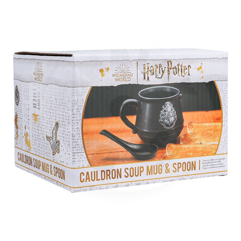 https://cdn.originalky.cz/images/0/7a873159b7c593fe/2/harry-potter-cauldron-soup-mug-and-spoon.jpg?hash=261024160